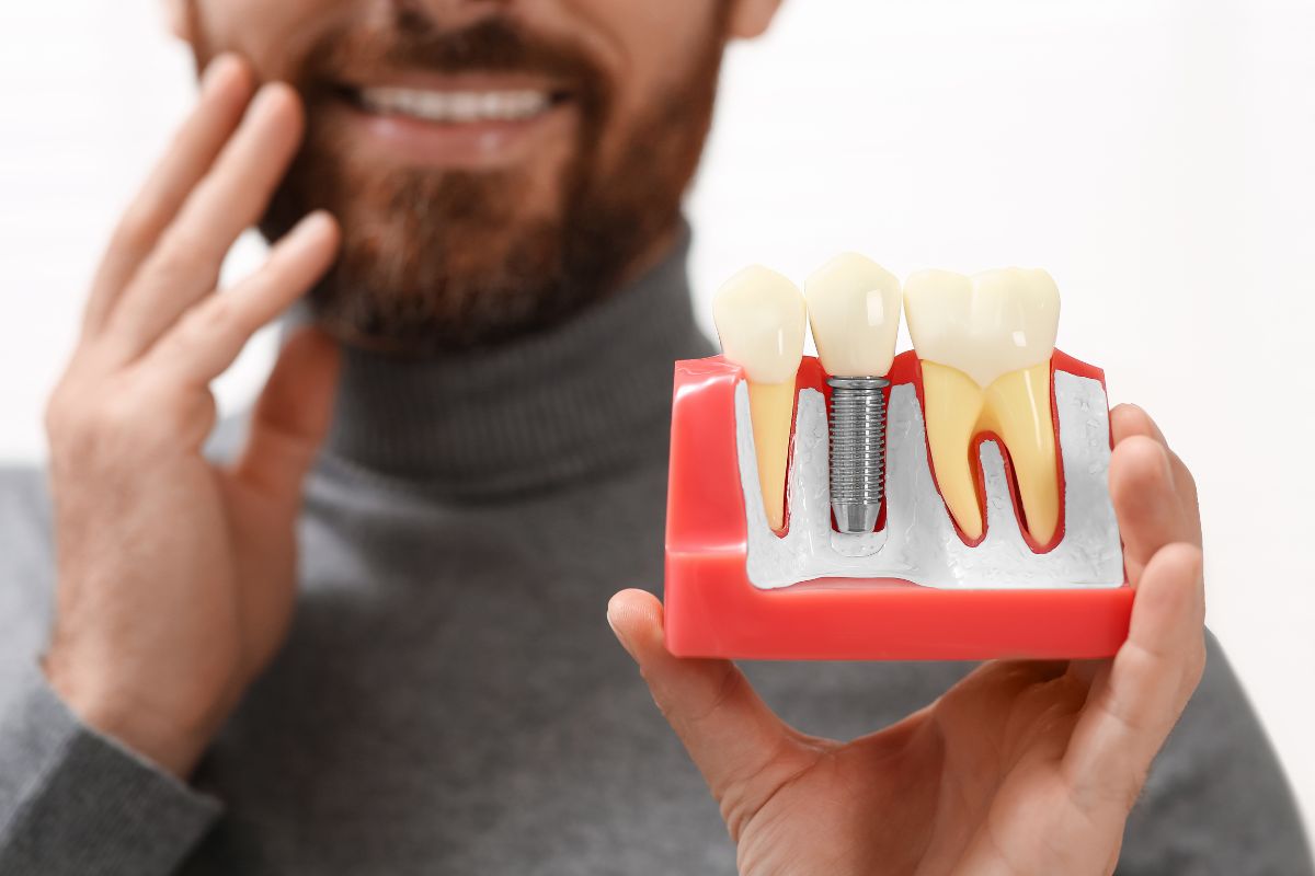 how long do dental implants last